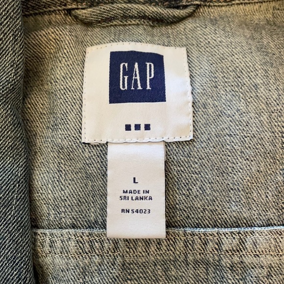GAP Denim Jacket size large Jean jacket - Picture 3 of 7